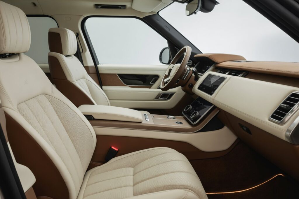 New 2026 Range Rover Sedan Launches with Refined Design and Smart Driving Innovations luxury car update 9 New 2026 Range Rover Sedan